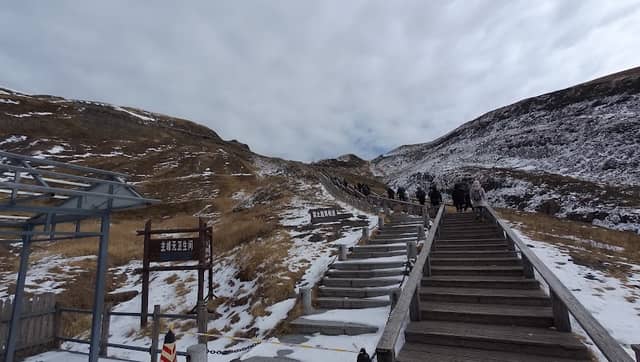Changbai Mountain West Hill - Image 3
