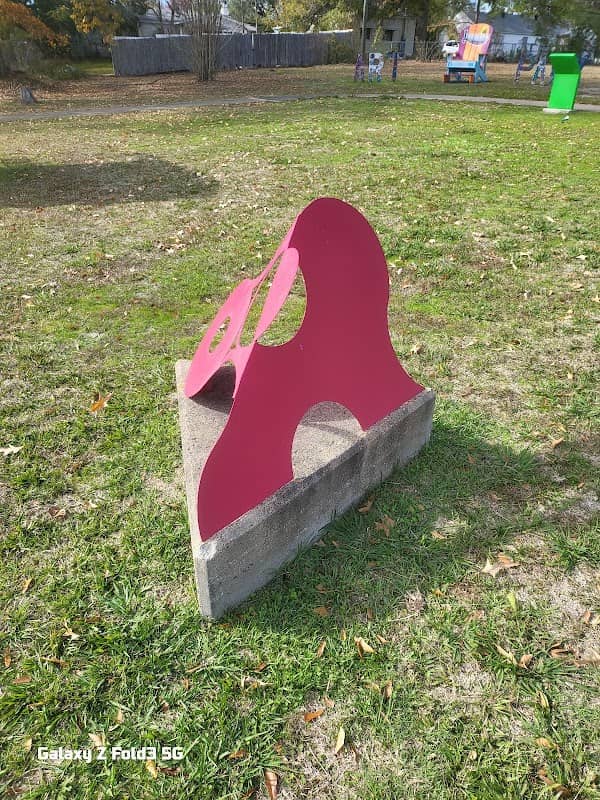 Leesville ART Park - Image 2