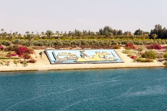 Monument - Image 1