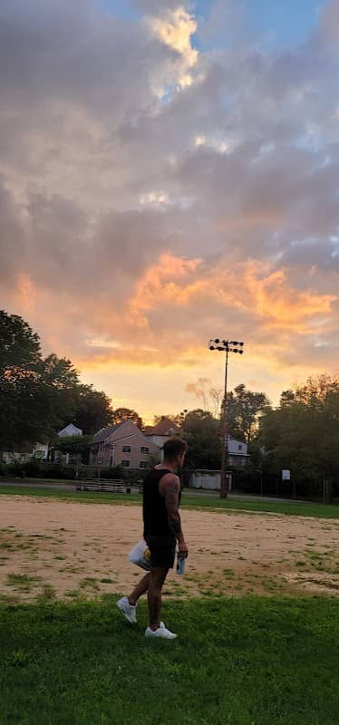 Oval Park - Image 2