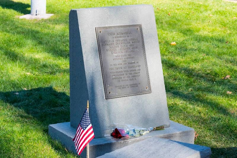 Heroes' Park - Image 1