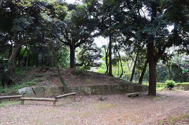 Kōnodai Castle Ruins - Image 1