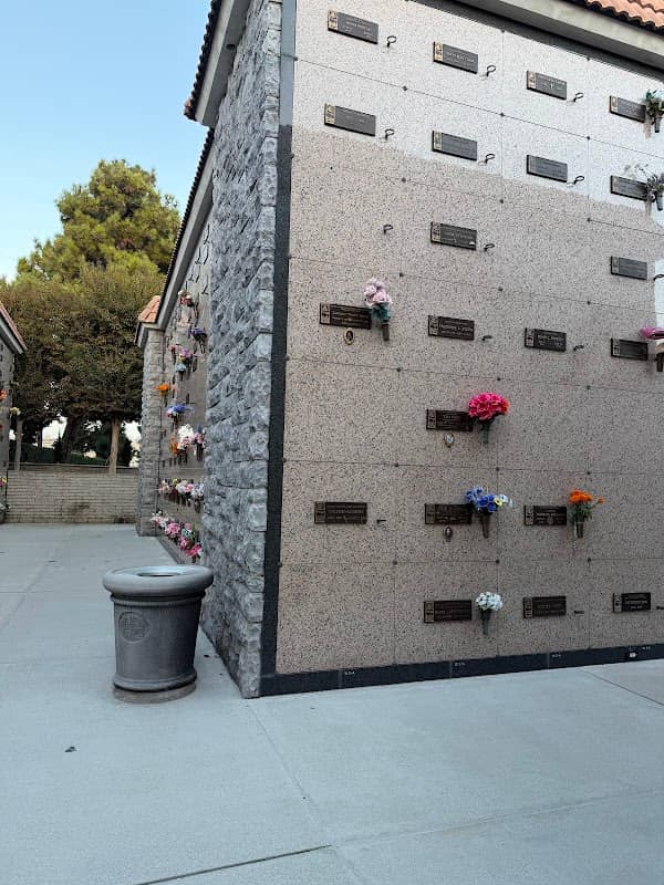 Grave of Etta James - Image 1