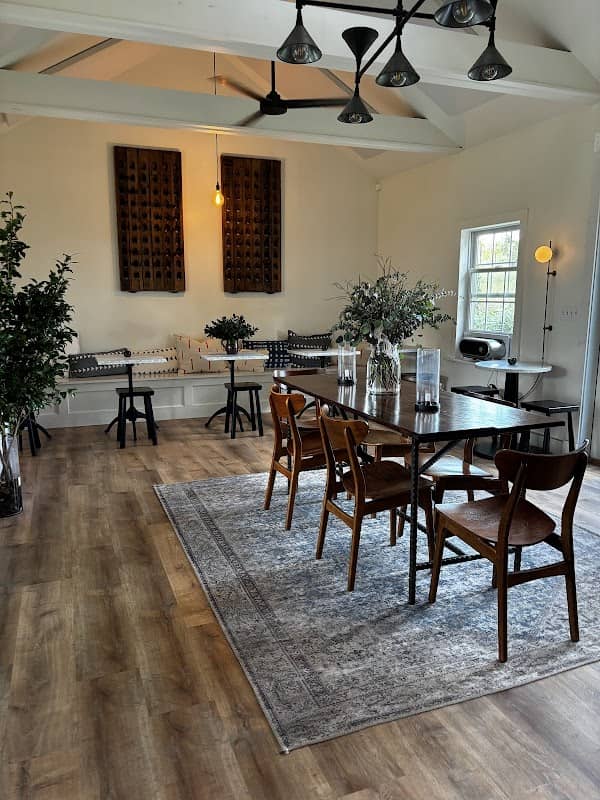 Hudson Chatham Winery - Image 1