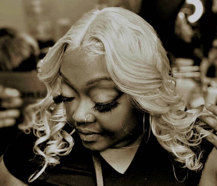 MaNeHer Hair and Beauty Attraction - Image 1