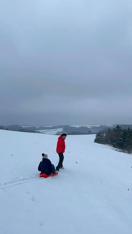 Lux Snow Point - Image 1