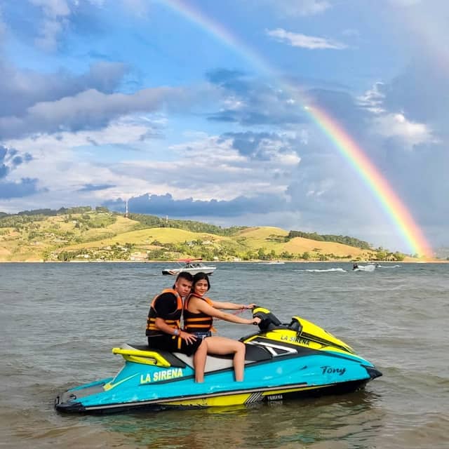 Lago Calima Extreme Alquiler de Jet Ski & Travel - Image 1
