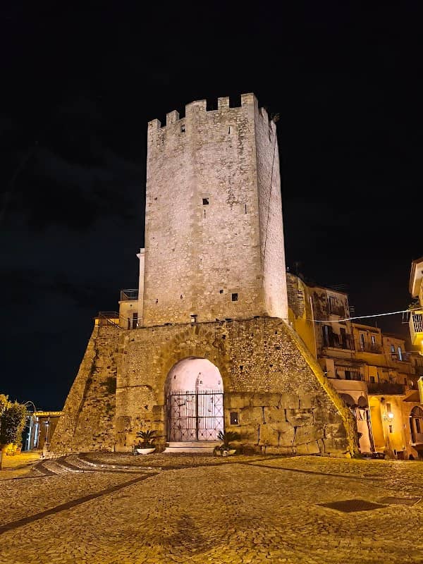 Torre di Castellone - Image 1