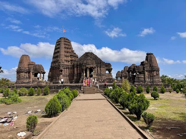 Gondeshwar Mahadev Mandir Sinnar Nashik - Image 1