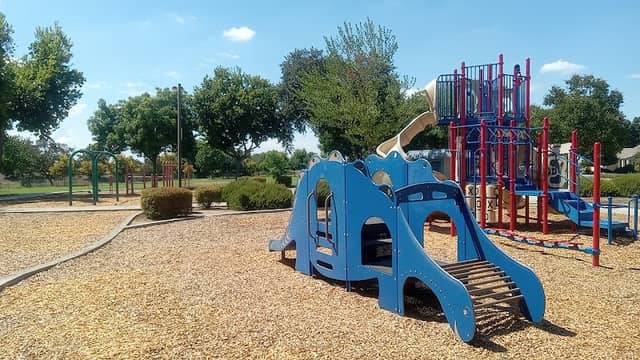 Sunset Park - Image 2