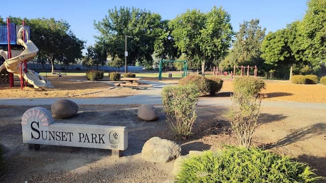 Sunset Park - Image 1