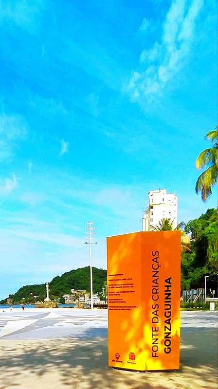 Fonte das Crianças na Praia do Gonzaguinha em São Vicente - Image 2