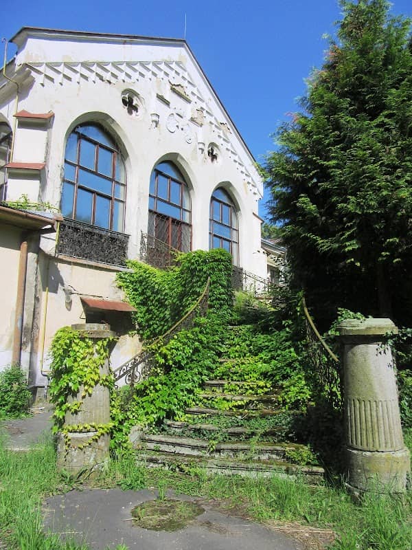 Novogotický kaštiel - Image 3