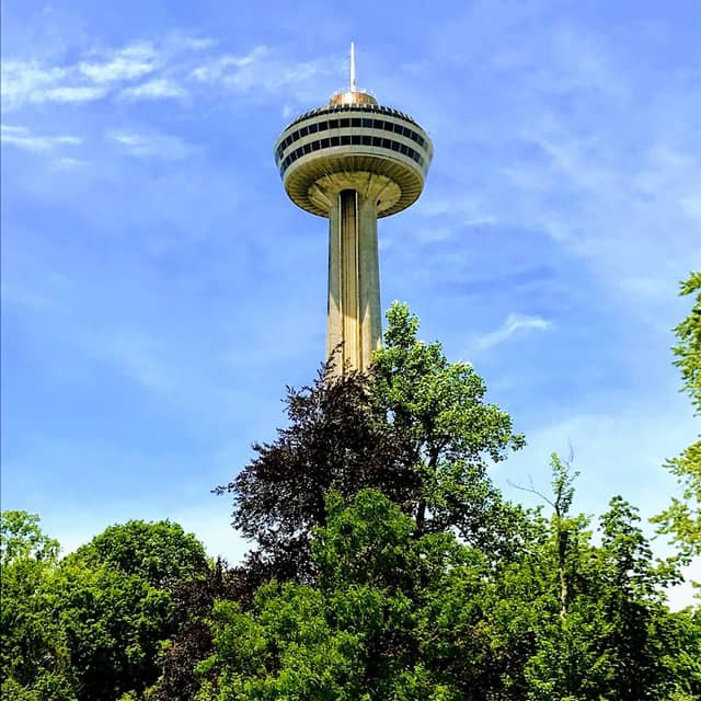 Illumination Tower - Image 3