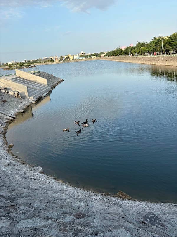 Kallikuppam Lake View Park (South Entrance) - Image 2
