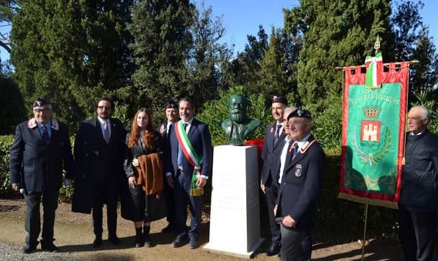 Parco scultoreo dei padri della patria - Image 1