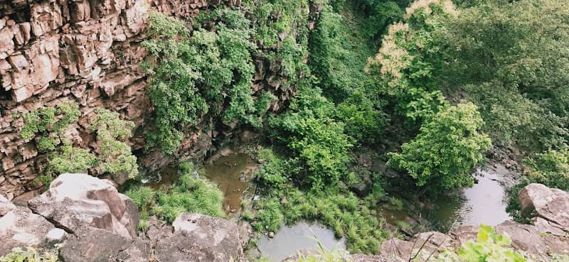 Ghoghra waterfalls - Image 2