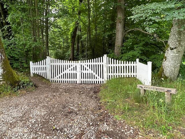 Christinero - Image 1