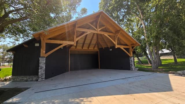 Creekside Amphitheater - Image 1