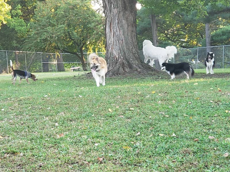 Hillcrest Park - Image 2