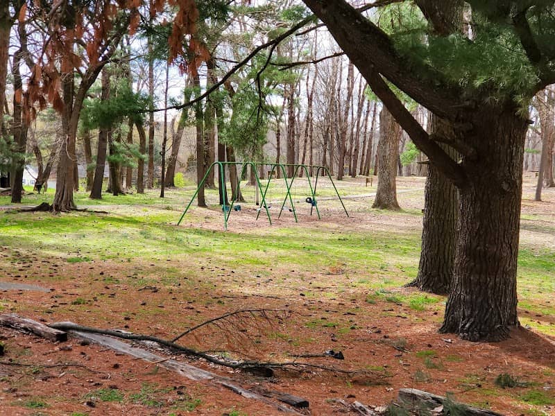 Hillcrest Park - Image 1