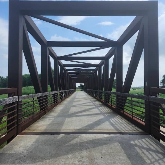 Clear Creek Trailhead - City of Pearland - Image 2