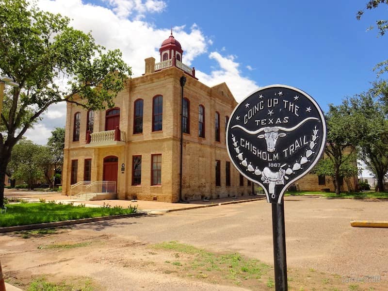Hidalgo Historic District - Image 2