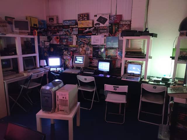 AwesomeSpace - Image 1