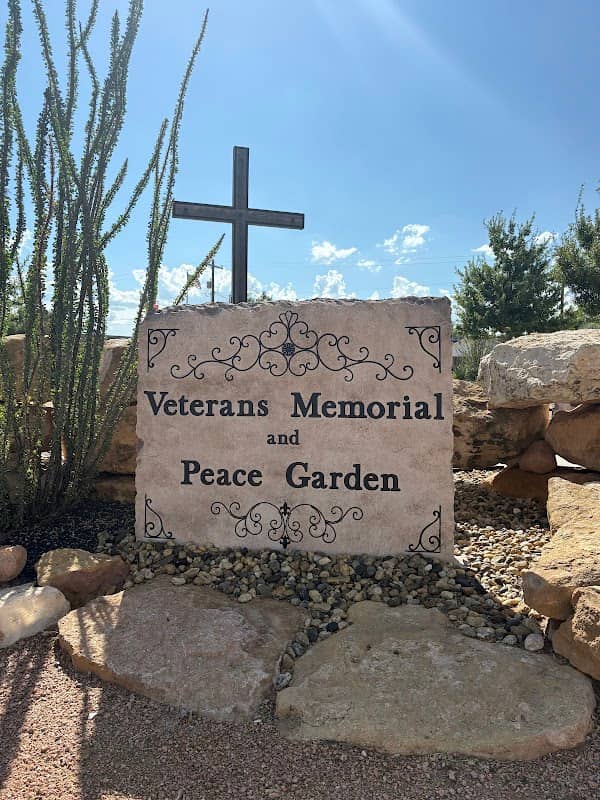 Robert Lee Veterans Memorial and Peace Garden - Image 2