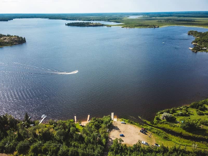 boat launch - Image 1