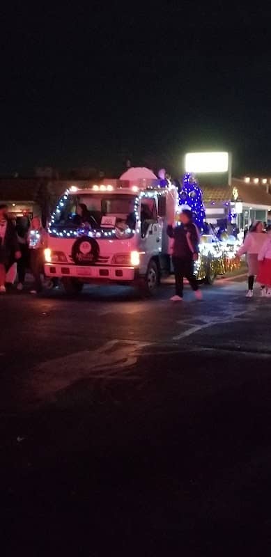 Atwater Christmas Parade - Image 2