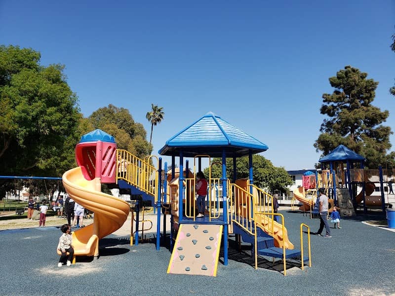 Victor Park - Image 1