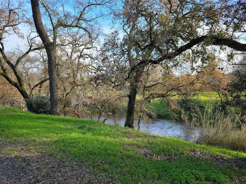 Thousand Oaks Park - Image 1