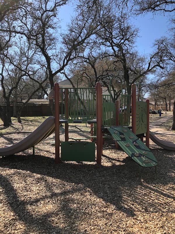 Oakmont Forest Park - Image 1