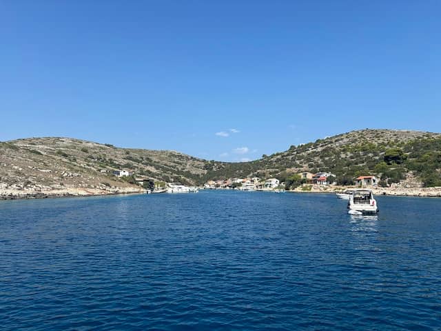Uvala Lojena - Image 1