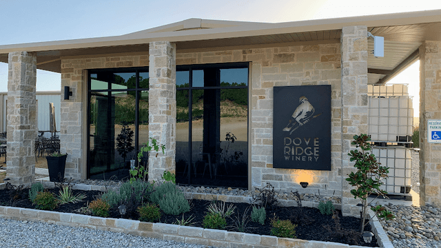 Dove Ridge Winery - Image 1