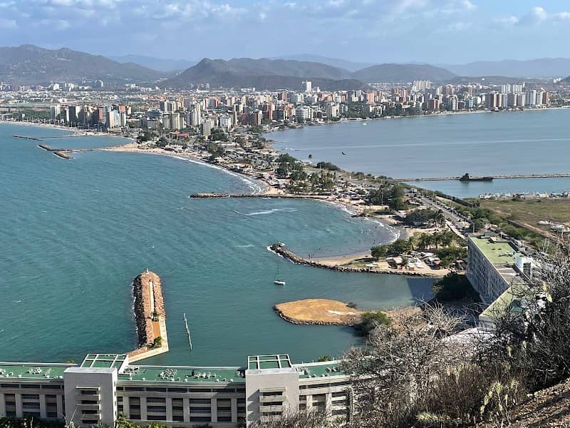 Mirador El Morro, monumento de la Bandera - Image 1