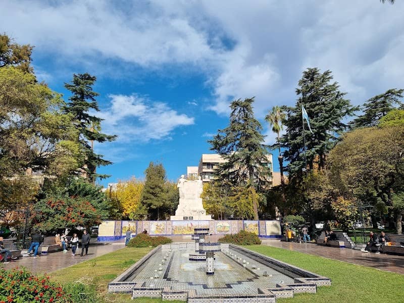 Plaza España - Image 1