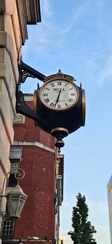 Hull Plaza Clock - Image 1