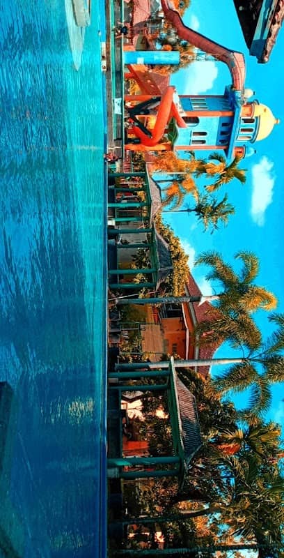 Tour dan travel - Image 1