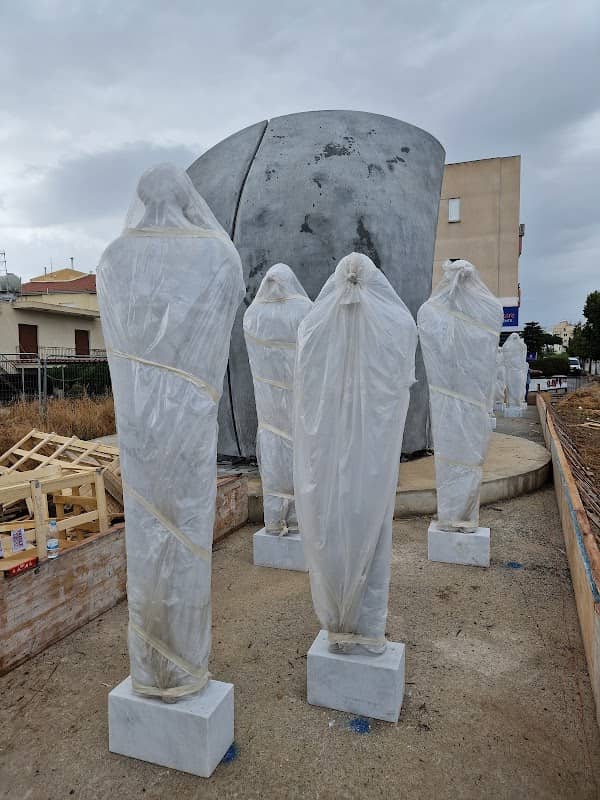 Μνημείο Πεσόντων και Αγνοουμένων Άσσιας - Image 1