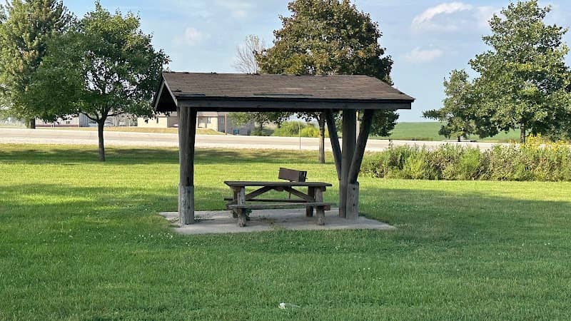 Roadside Park - Image 1