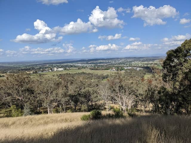 McIlveen Park Lookout - Image 1