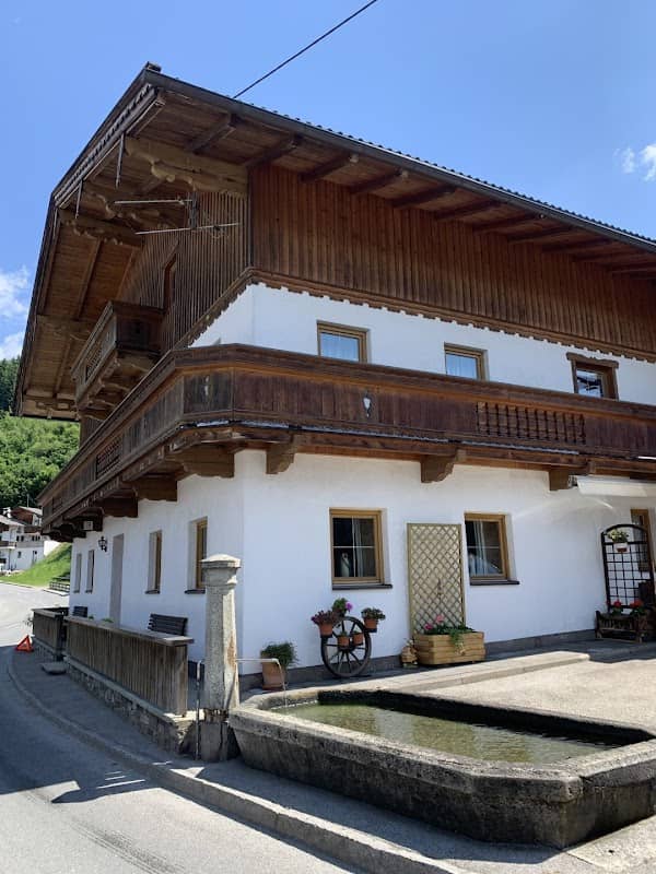 Trogbrunnen - Image 1