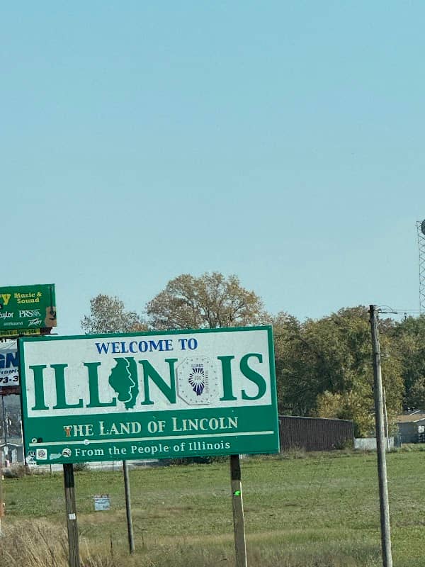 Illinois Welcome Sign - Image 1