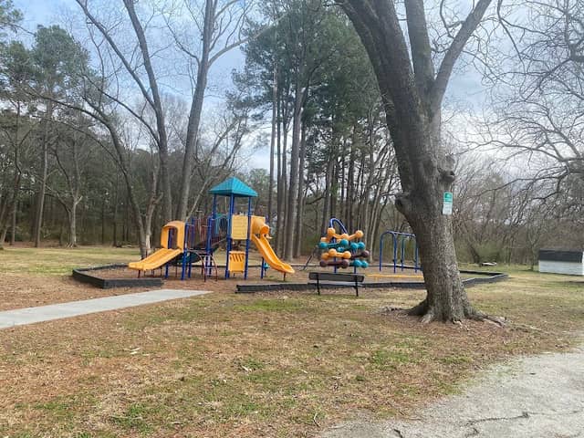 Elm City Playground - Image 1