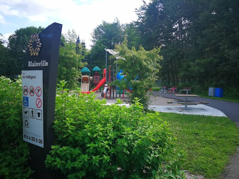 Parc des Voltigeurs - Image 2