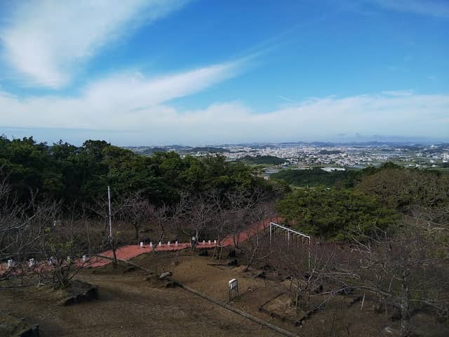 Yaese Park Hill - Image 2