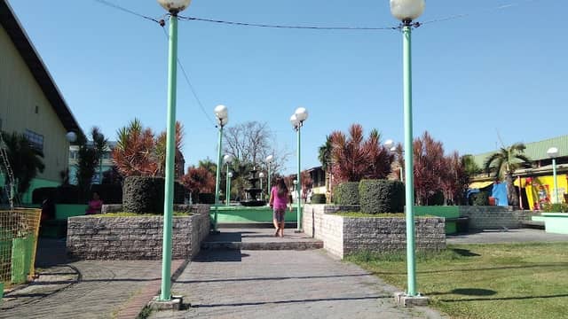 Floridablanca Town Plaza - Image 1