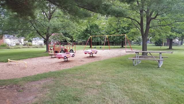 Dennis Dearing Jr. Memorial Park - Image 2